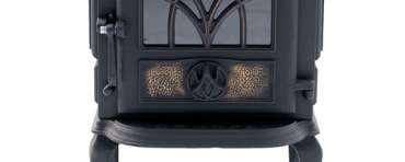 Чугунный камин со стеклом Сибирь 7 фото в интерьере в Барановичах