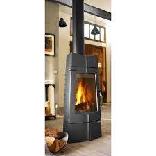 Печь-камин чугунный Invicta Chamane 14 в интерьере Амазонка бай фото  в Барановичах