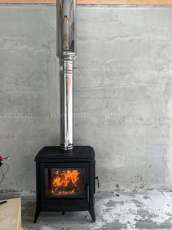 Купить чугунный Печь-камин EVEREST S13 в Барановичах фото в интерьере в Барановичах