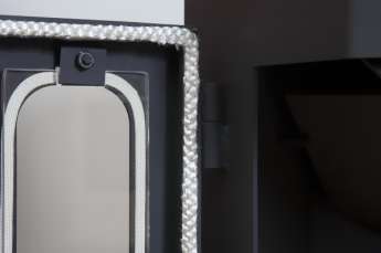 Стальной недорогой камин Бавария призматик пристенно-угловой фото в Барановичах