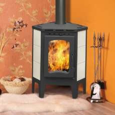 Стальной камин Бавария угловая Амазонка бай фото в интерьере в Барановичах