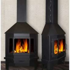 Стальной недорогой камин Бавария Мюнхен с большим стеклом фото в интерьере в Барановичах