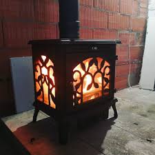 Печь-камин чугунный FireWay Demetra в интерьере Амазонка бай фото в Барановичах