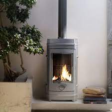 Печь-камин Invicta Chatel чугун в интерьере Амазонка бай фото в Барановичах