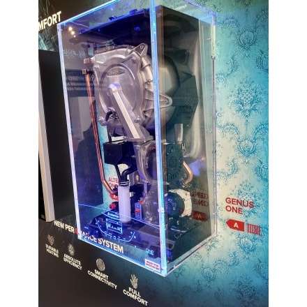 Конденсационный газовый котел Ariston GENUS ONE SYSTEM 30 в Барановичах