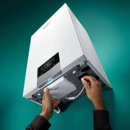 Газовый котел Vaillant VUW 32CS/1-5 (N-INT4) ecoTEC plus в Барановичах